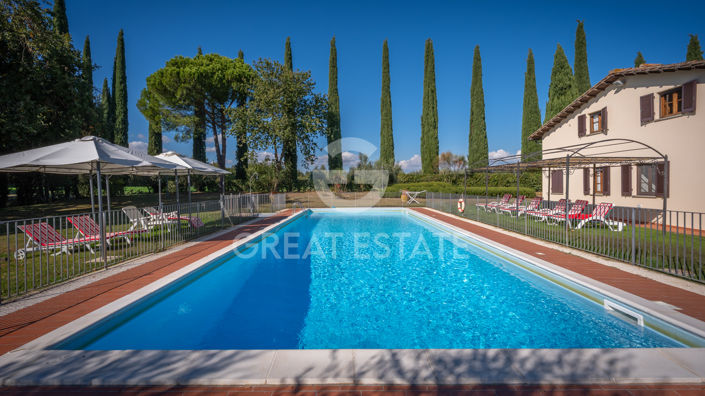 Image No.12-8 Bed Country House for sale