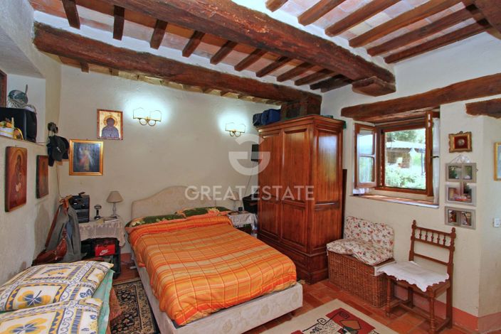 Image No.24-5 Bed Country House for sale