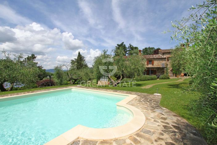 Image No.9-5 Bed Country House for sale