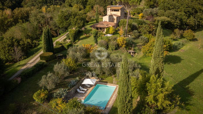 Image No.8-7 Bed Country House for sale