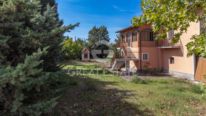 Image No.4-6 Bed Country House for sale