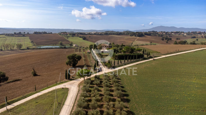 Image No.9-6 Bed Country House for sale