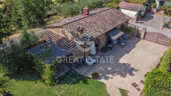 Image No.11-5 Bed Country House for sale