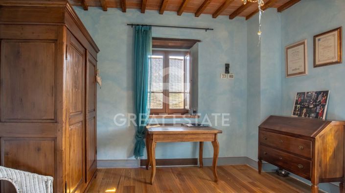 Image No.34-5 Bed Country House for sale