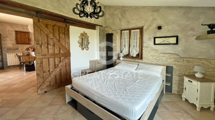 Image No.17-3 Bed Country House for sale