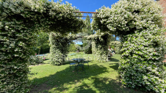 Image No.21-7 Bed Country House for sale