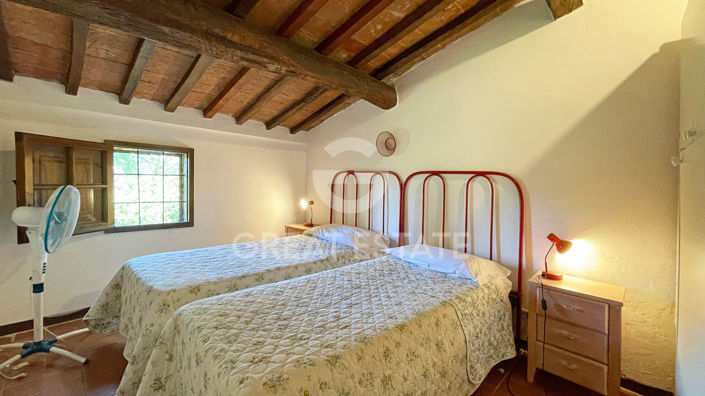 Image No.32-7 Bed Country House for sale