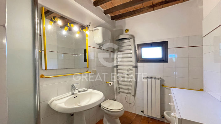 Image No.41-7 Bed Country House for sale