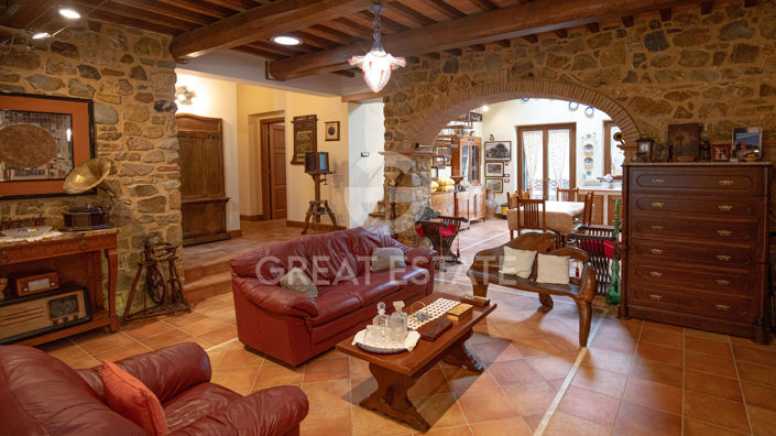 Image No.5-5 Bed Country House for sale