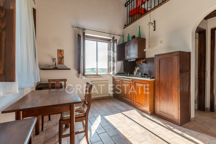 Image No.43-7 Bed Country House for sale