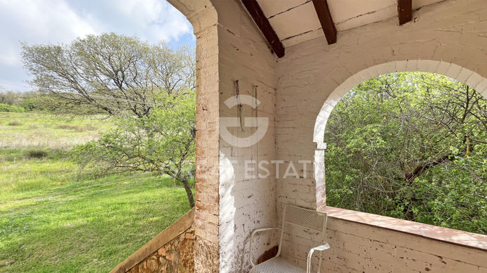 Image No.10-2 Bed Country House for sale