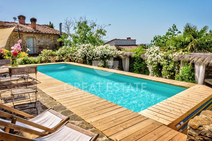 Image No.4-4 Bed Country House for sale