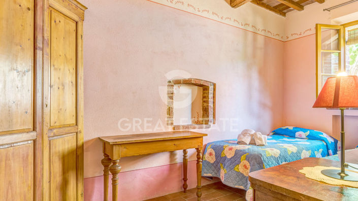 Image No.31-9 Bed Country House for sale