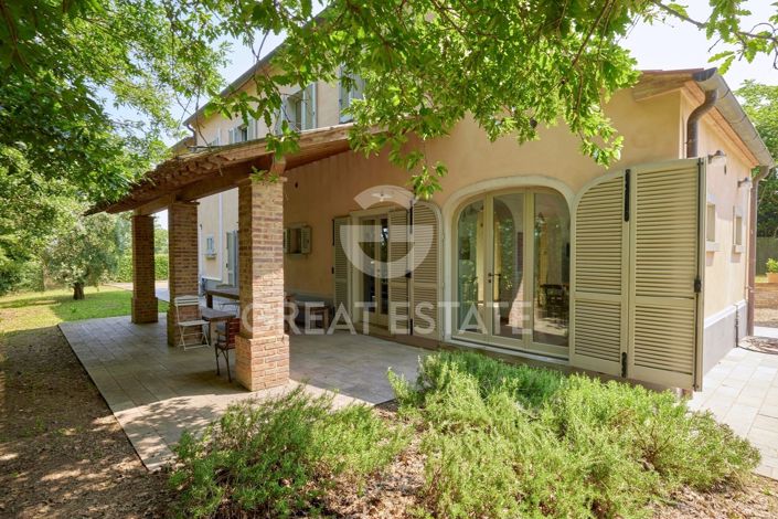 Image No.7-Country House for sale