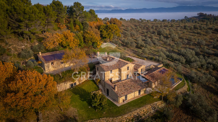 Image No.8-Maison de campagne de 4 chambres à vendre à Cannara