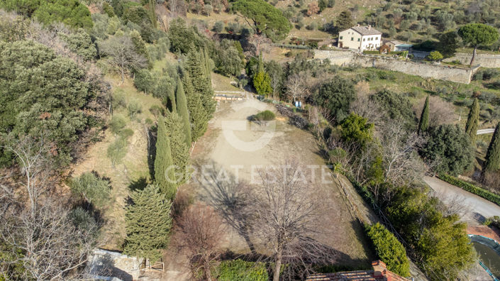 Image No.9-7 Bed Country House for sale