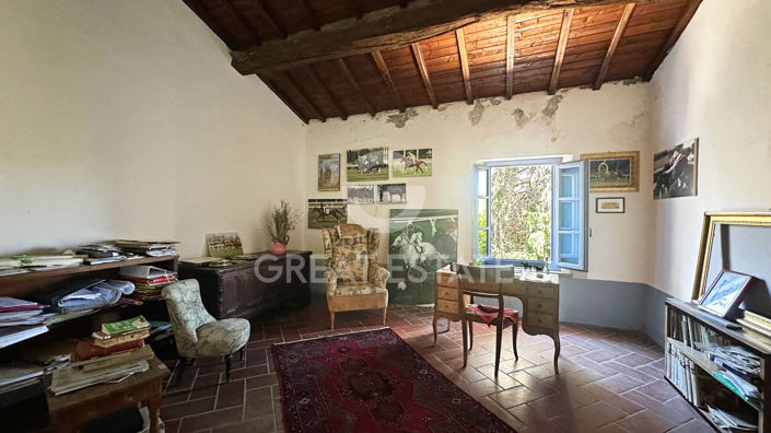 Image No.36-5 Bed Country House for sale