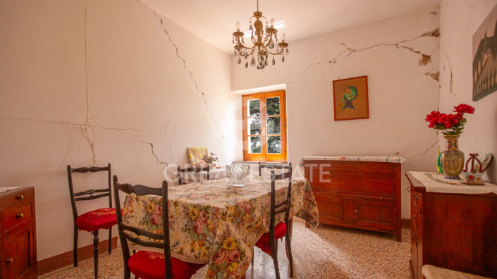 Image No.2-2 Bed Country House for sale
