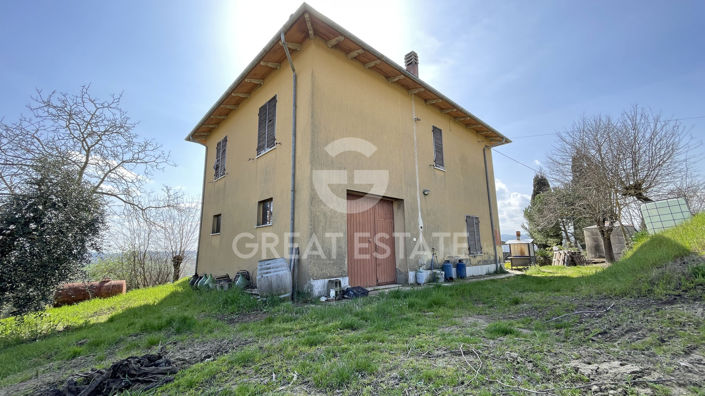 Image No.11-4 Bed Country House for sale