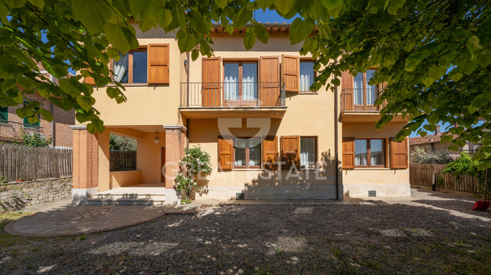 Image No.9-Maison de campagne de 5 chambres à vendre à Montepulciano