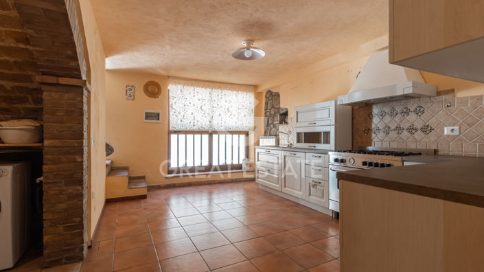 Image No.3-2 Bed Property for sale