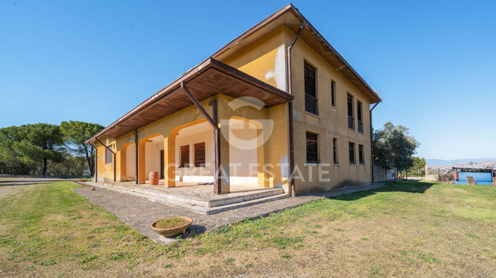 Image No.12-14 Bed Country House for sale