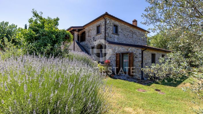 Image No.14-7 Bed Country House for sale