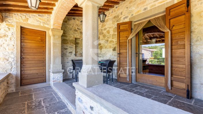 Image No.15-7 Bed Country House for sale