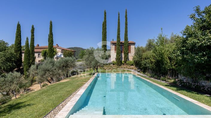 Image No.27-7 Bed Country House for sale