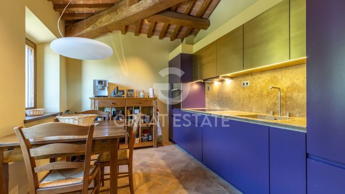 Image No.53-7 Bed Country House for sale