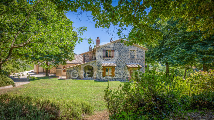 Image No.14-6 Bed Country House for sale