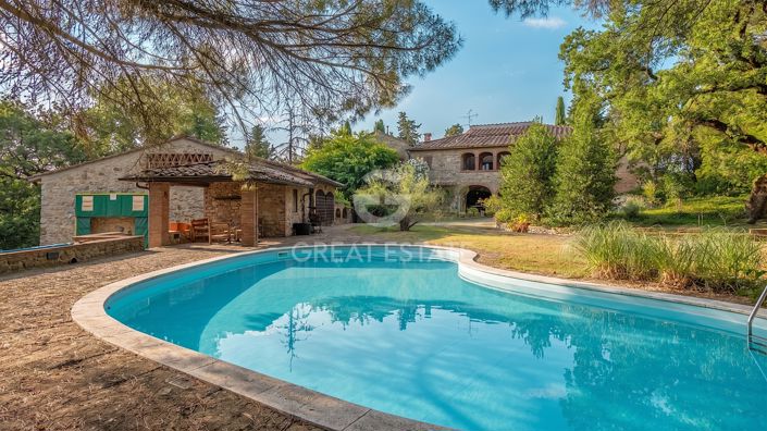 Image No.3-9 Bed Country House for sale