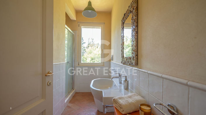 Image No.35-5 Bed Villa for sale