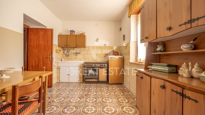 Image No.15-3 Bed Country House for sale
