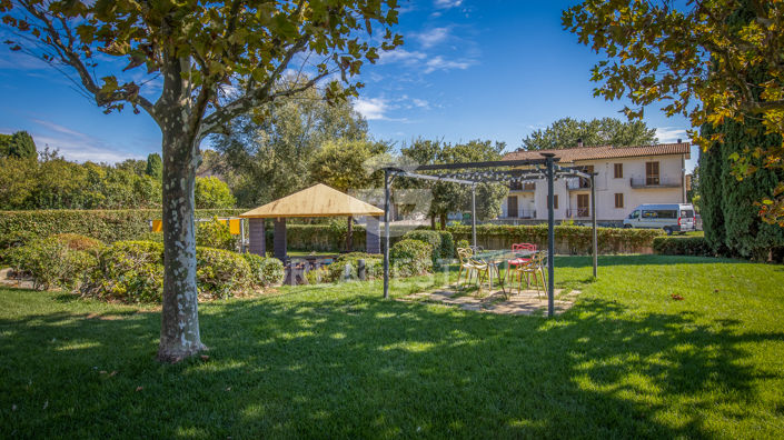 Image No.12-6 Bed Villa for sale