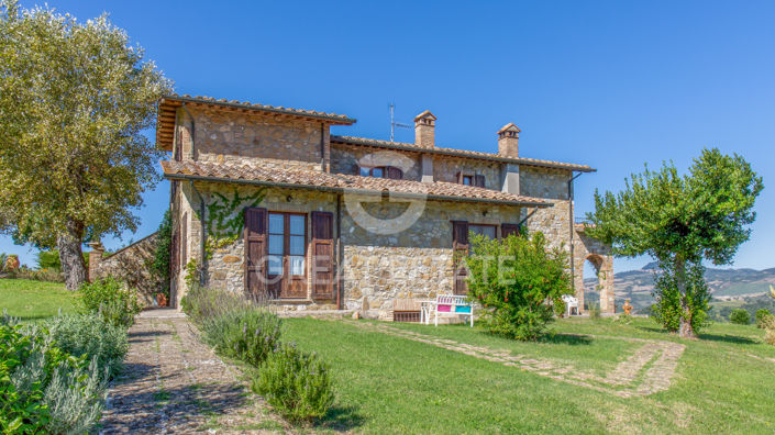 Image No.13-4 Bed Country House for sale