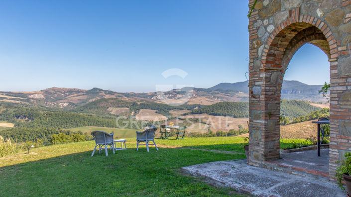 Image No.21-4 Bed Country House for sale