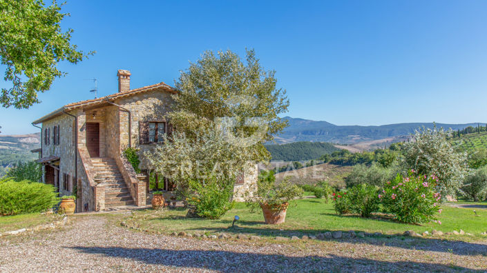 Image No.5-4 Bed Country House for sale
