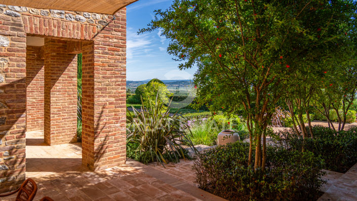 Image No.15-5 Bed Country House for sale