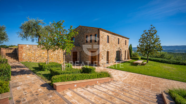 Image No.41-5 Bed Country House for sale
