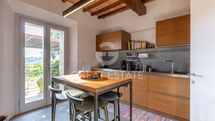 Image No.27-4 Bed Country House for sale