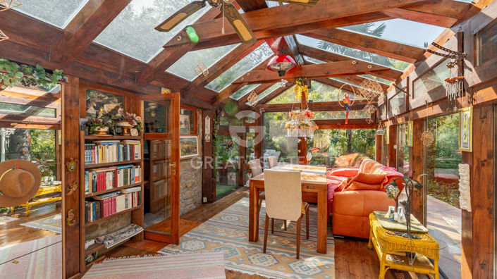 Image No.6-4 Bed Country House for sale