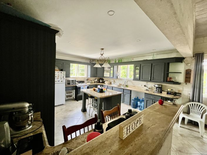 Image No.3-5 Bed House for sale