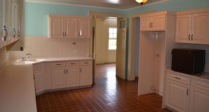 Image No.11-8 Bed House for sale