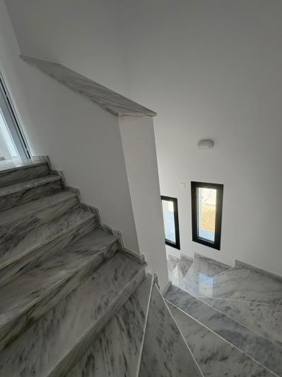 Image No.13-3 Bed Villa / Detached for sale