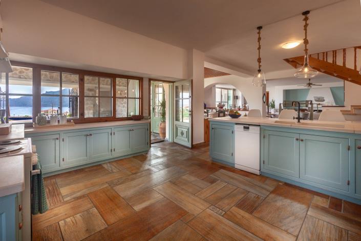 Image No.7-6 Bed House/Villa for sale