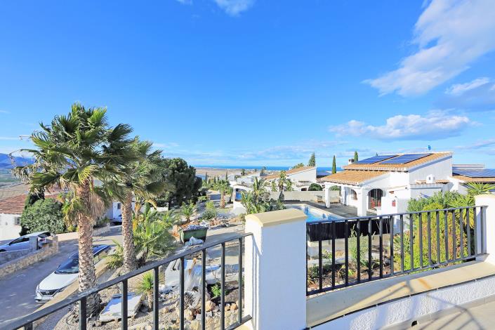 Image No.2-Villa de 4 chambres à vendre à Denia