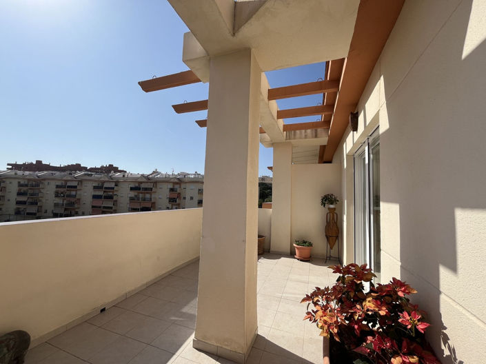 Image No.2-Appartement de 4 chambres à vendre à Estepona