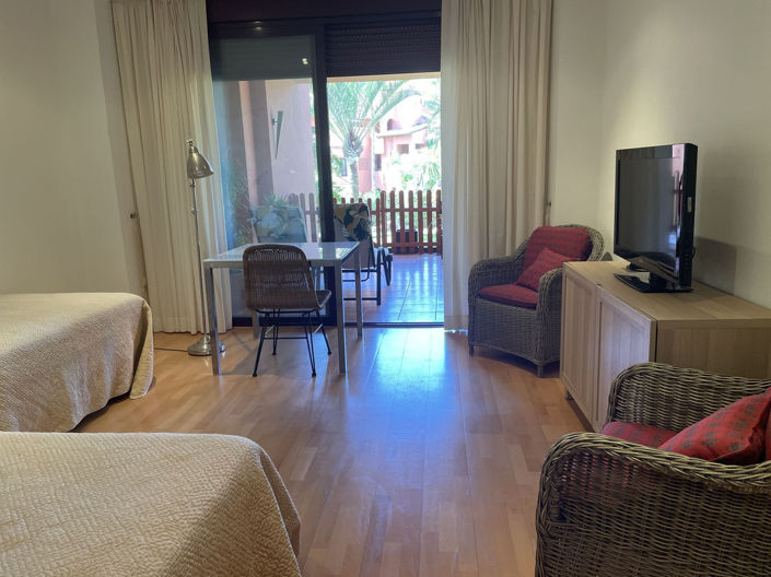 Image No.8-Appartement de 4 chambres à vendre à Estepona