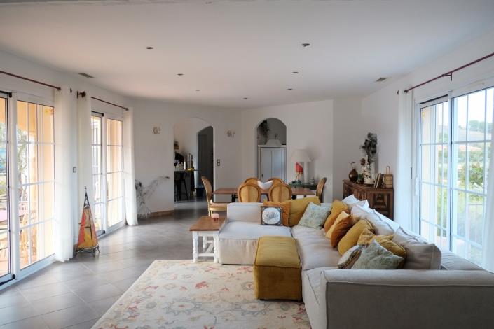 Image No.9-5 Bed House/Villa for sale